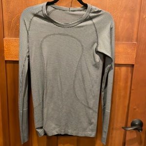 Lululemon run swiftly long sleeve